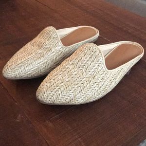 Universal Thread Violet Woven Backless Mules